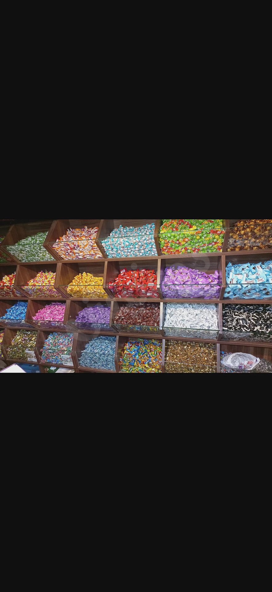 كافة أصناف و أحجام الراحة بالفستق الحلبي البلدي