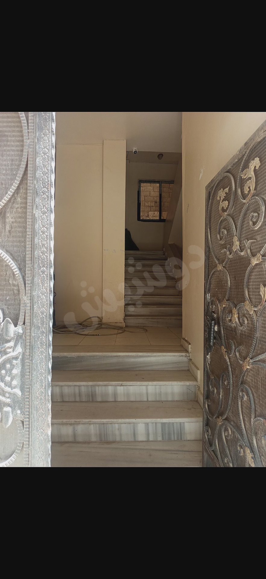 في الطلياني بناء سكني تجاري 296 متر طابقي طابو اخضر حديث البناء