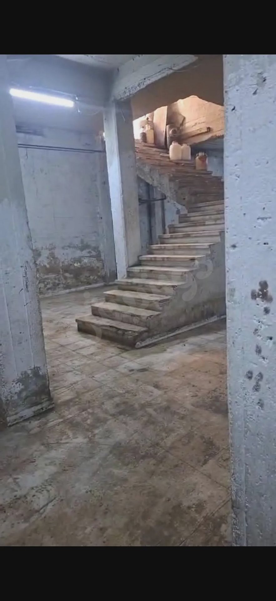 محل قبو للبيع في دوما شارع ابو الرهج خلف حلويات بشش